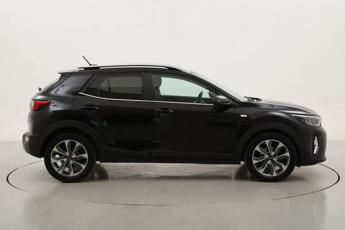 Usata Kia Stonic Style 100 CV (73 kW) 2022 SUV