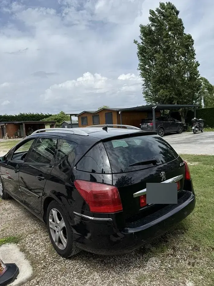 Usata Peugeot 407 140 CV (102 kW) 2008 Nero Station wagon