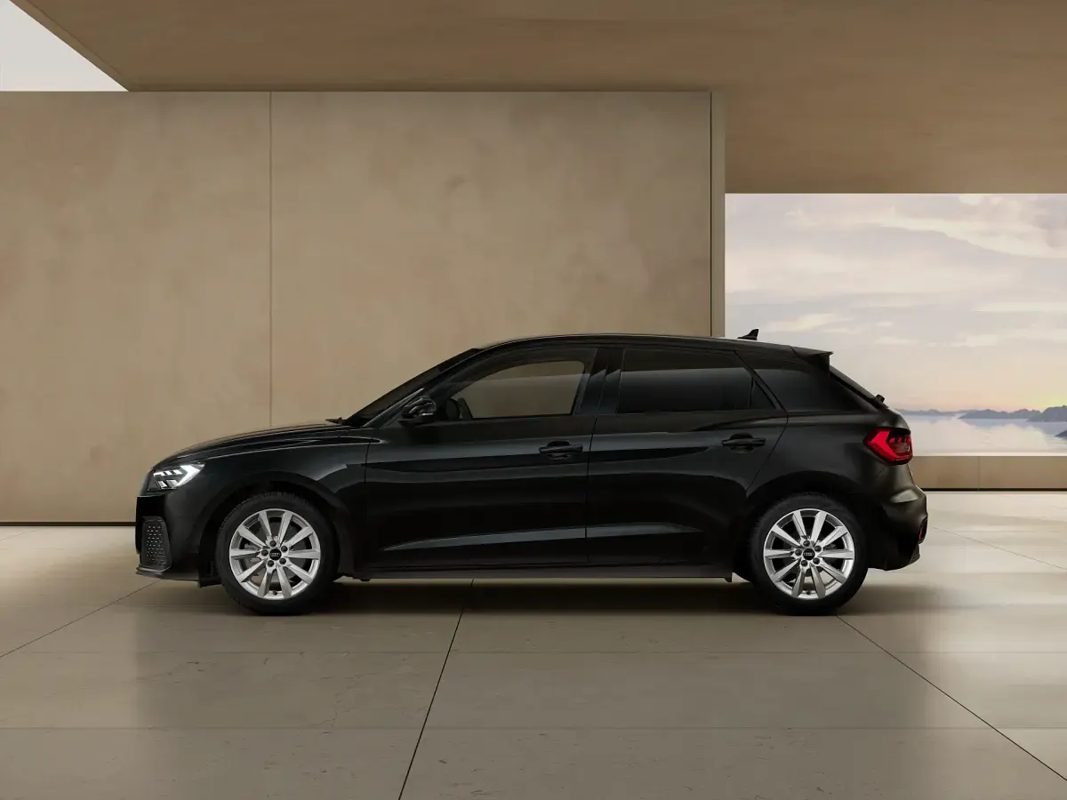 Nuova Audi A1 Business 116 CV (85 kW) 2026 Nero mythos metallizzato SUV