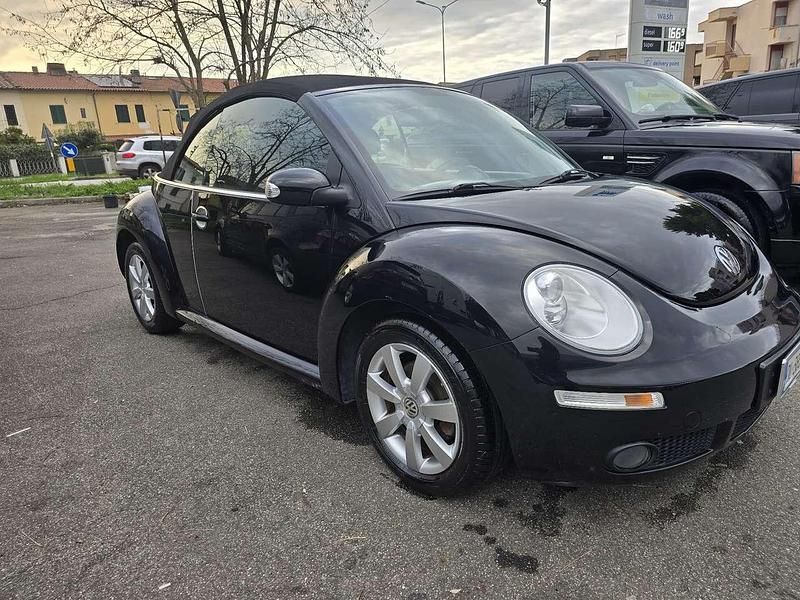 Usata VW Beetle 105 CV (77 kW) 2008 Other Cabrio