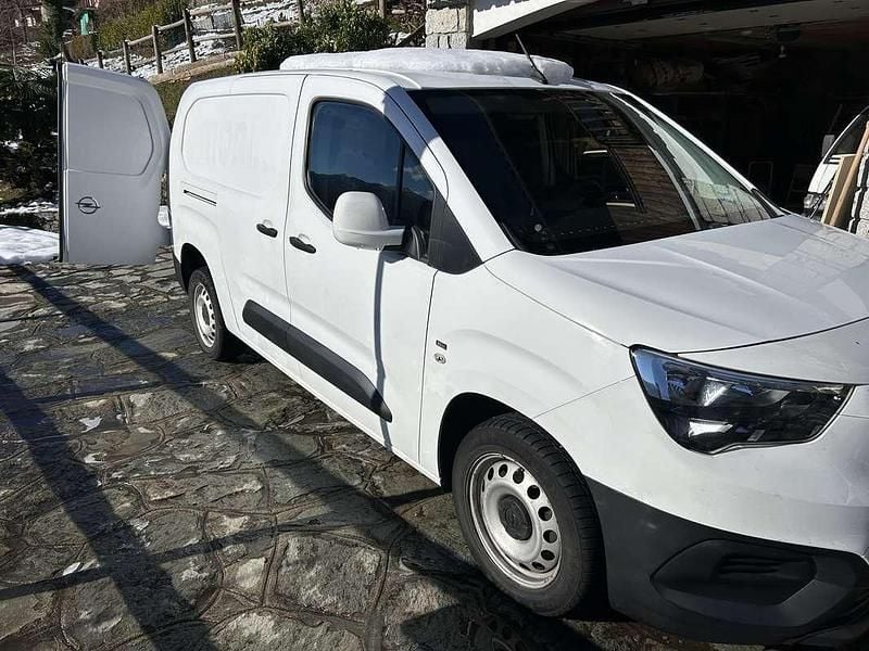 Usata Opel Combo 131 CV (96 kW) 2021 Bianco Monovolume