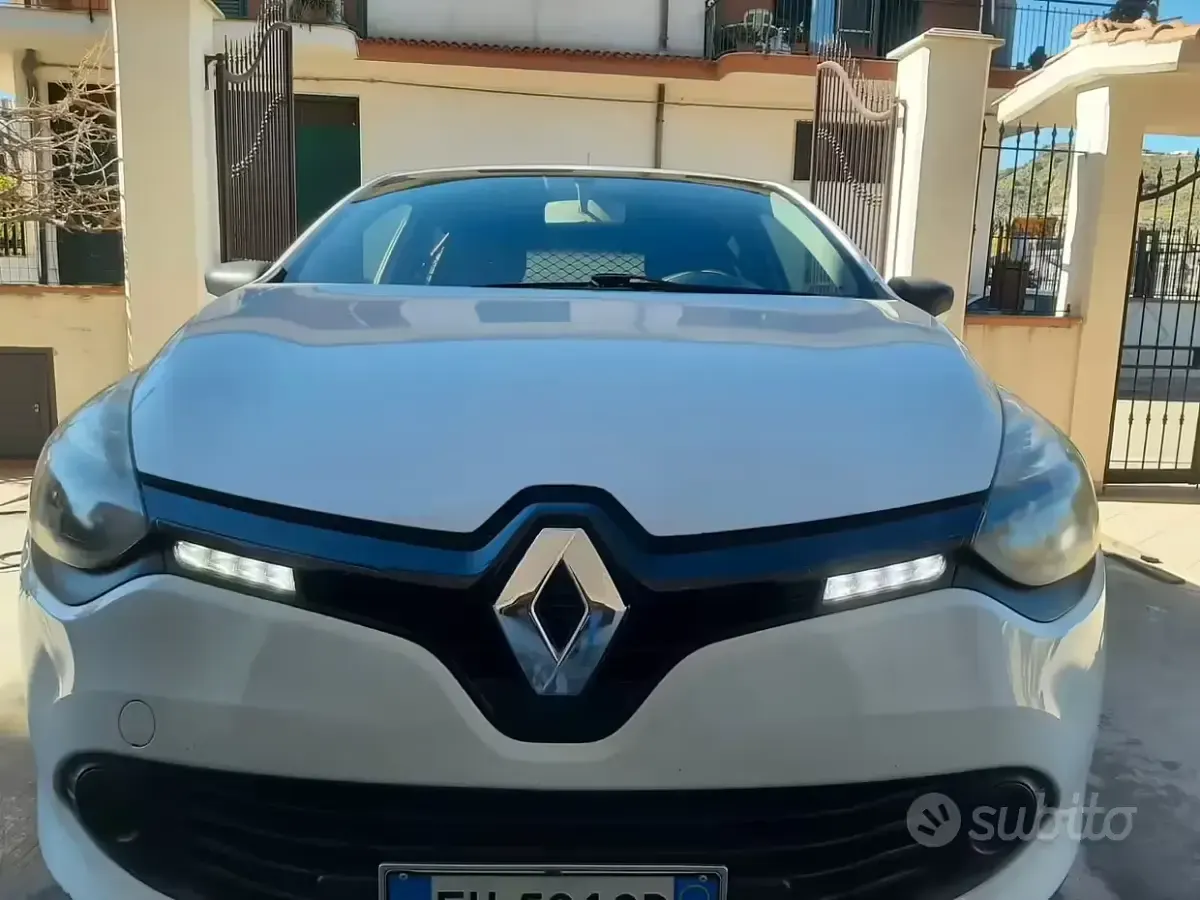 Usata Renault Clio IV 75 CV (55 kW) 2014 Bianco Furgone