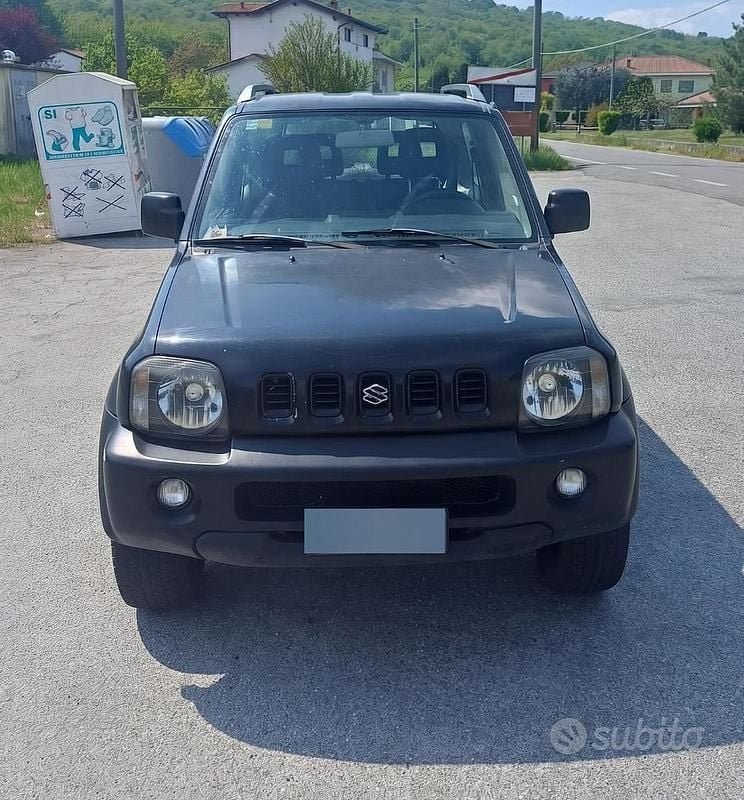 Usata Suzuki Jimny 2004 Nero SUV