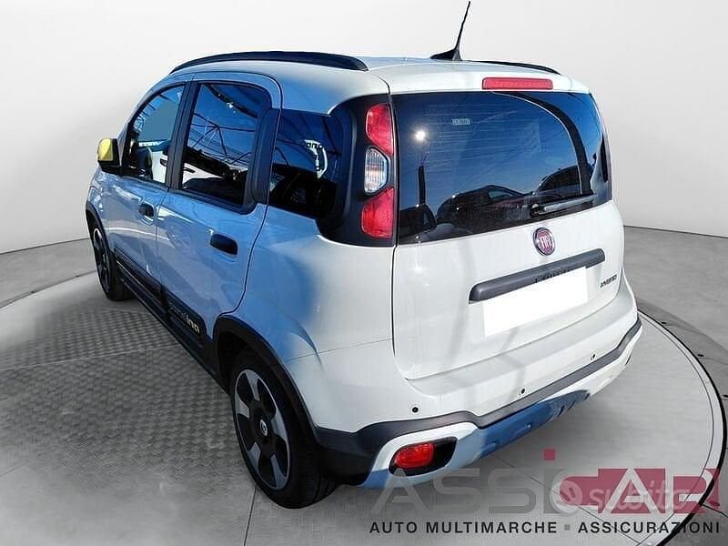 Usata Fiat Panda S 70 CV (51 kW) 2025 Bianco Utilitaria