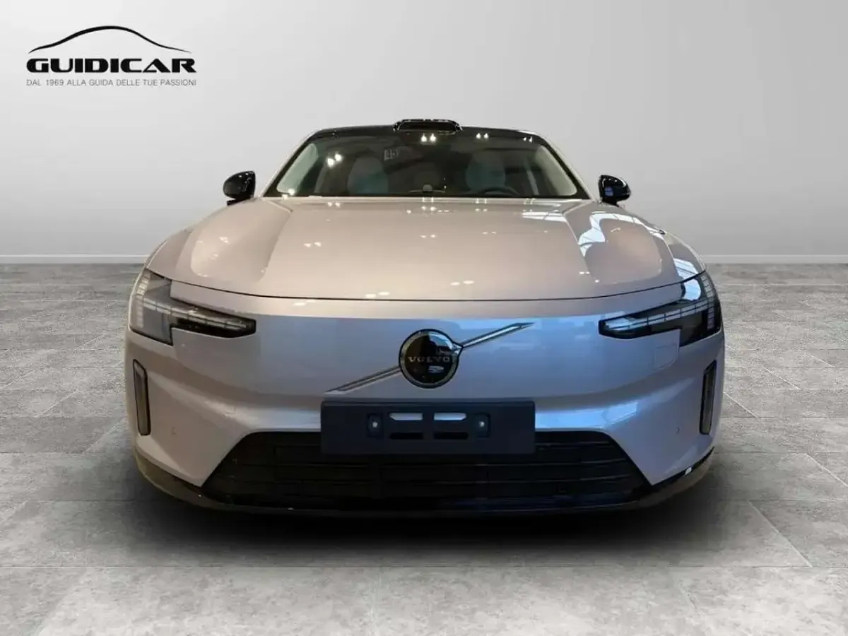 Nuova Volvo ES90 Ultra 244 kW (333 CV) 2026 Aurora silver Berlina