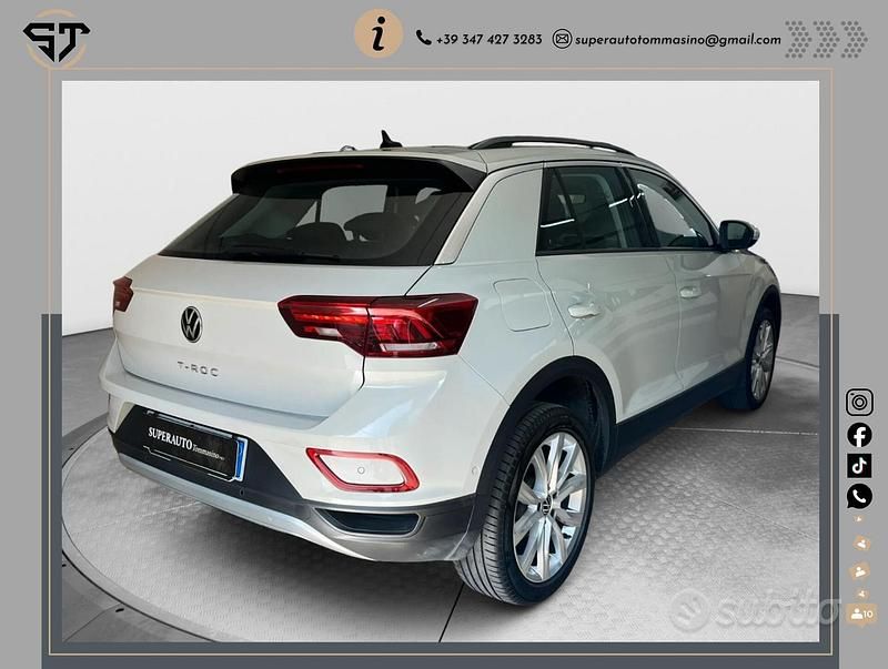 Usata VW T-Roc R-line 150 CV (110 kW) 2022 Bianco SUV