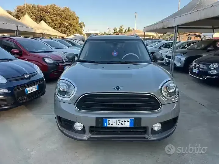 Usata Mini Cooper D Countryman 116 CV (85 kW) 2018 Grigio SUV