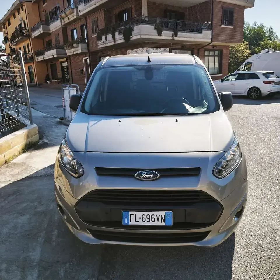 Usata Ford Transit 95 CV (69 kW) 2017 Grigio Furgone