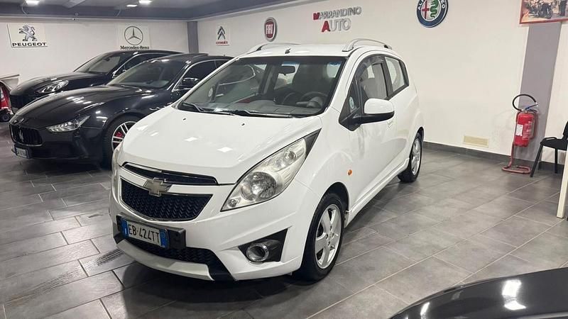 Usata Chevrolet Spark LS 78 CV (57 kW) 2010 Bianco Utilitaria