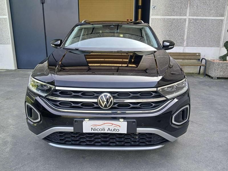 Usata VW T-Roc 150 CV (110 kW) 2024 Nero SUV