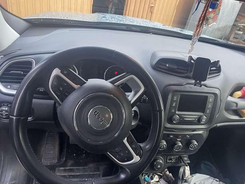 Usata Jeep Renegade Longitude 140 CV (102 kW) 2018 SUV