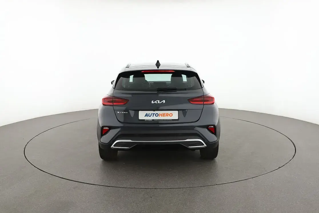 Usata Kia XCeed 160 CV (117 kW) 2023 Grigio SUV