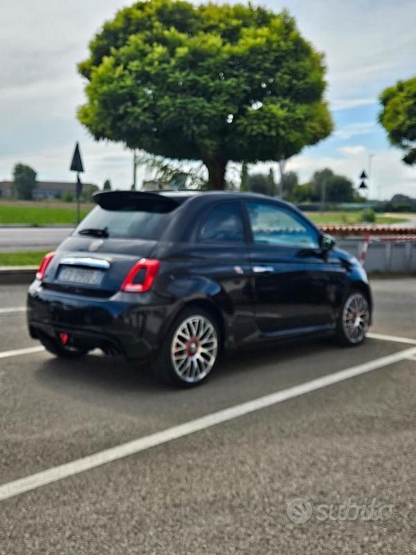 Usata Abarth 500 135 CV (99 kW) 2010 Nero Berlina