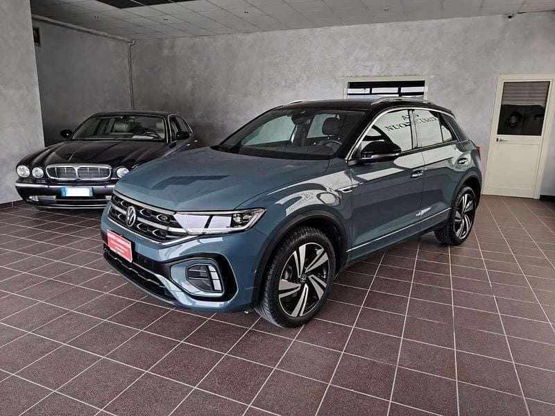 Usata VW T-Roc R-line Plus 116 CV (85 kW) 2025 Grigio SUV
