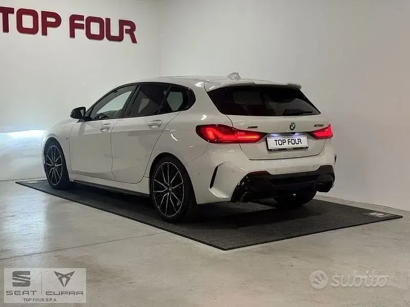 Usata BMW M135 306 CV (225 kW) 2022 Bianco Utilitaria