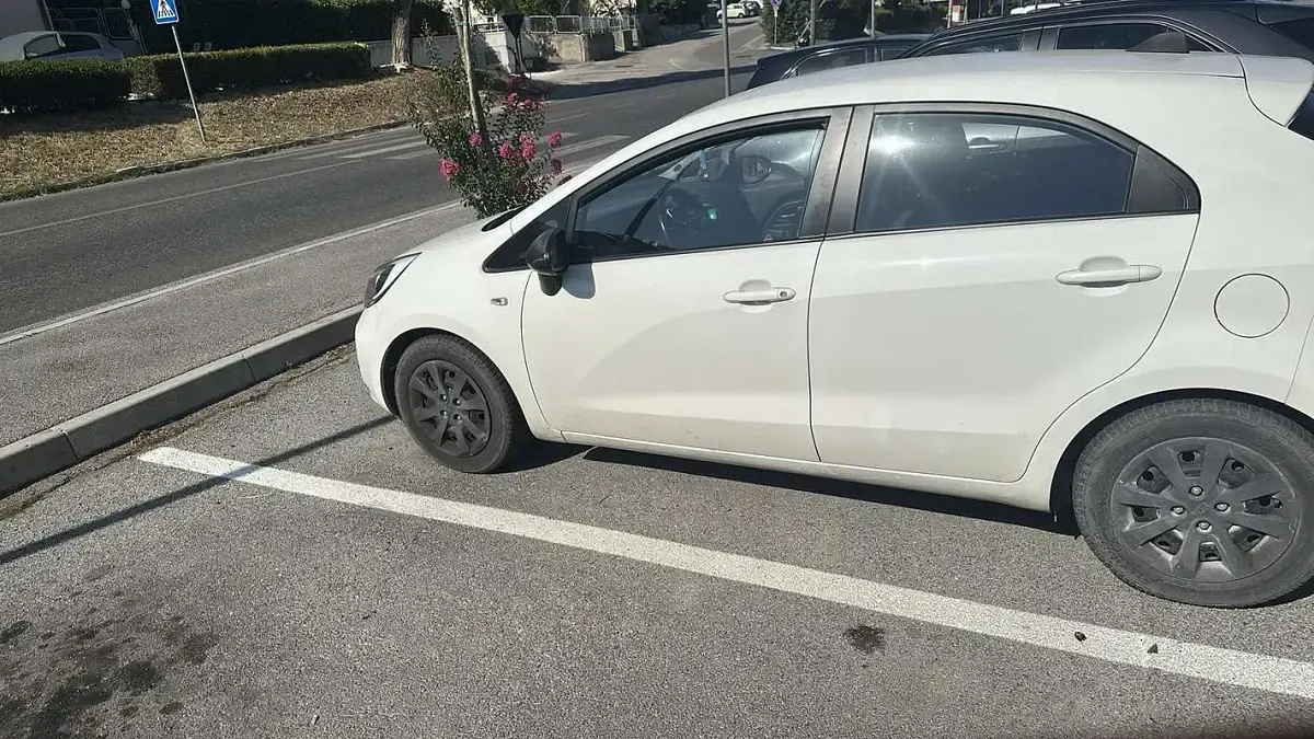 Usata Kia Rio 86 CV (63 kW) 2013 Berlina
