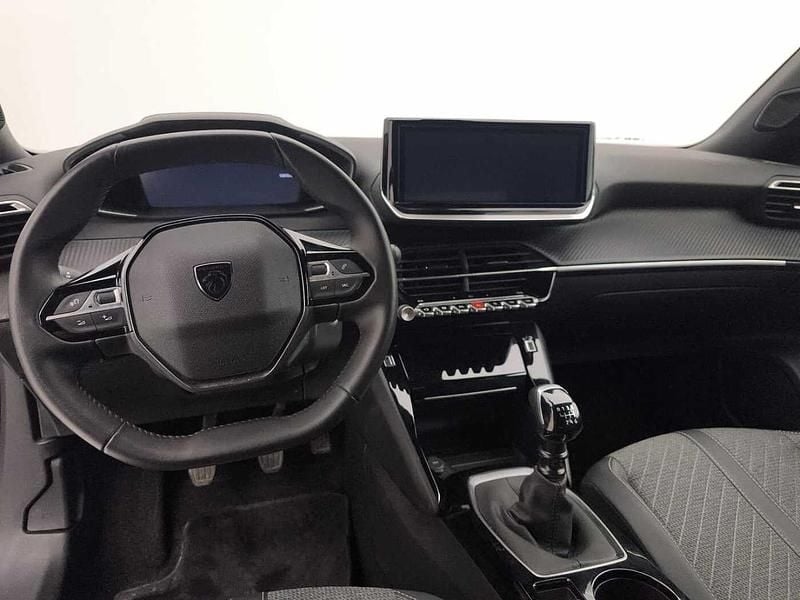 Usata Peugeot 2008 Allure 100 CV (73 kW) 2025 Blu SUV