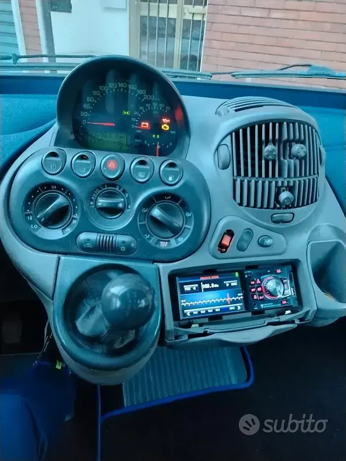 Usata Fiat Multipla 103 CV (75 kW) 2005 Bluazzurro Monovolume
