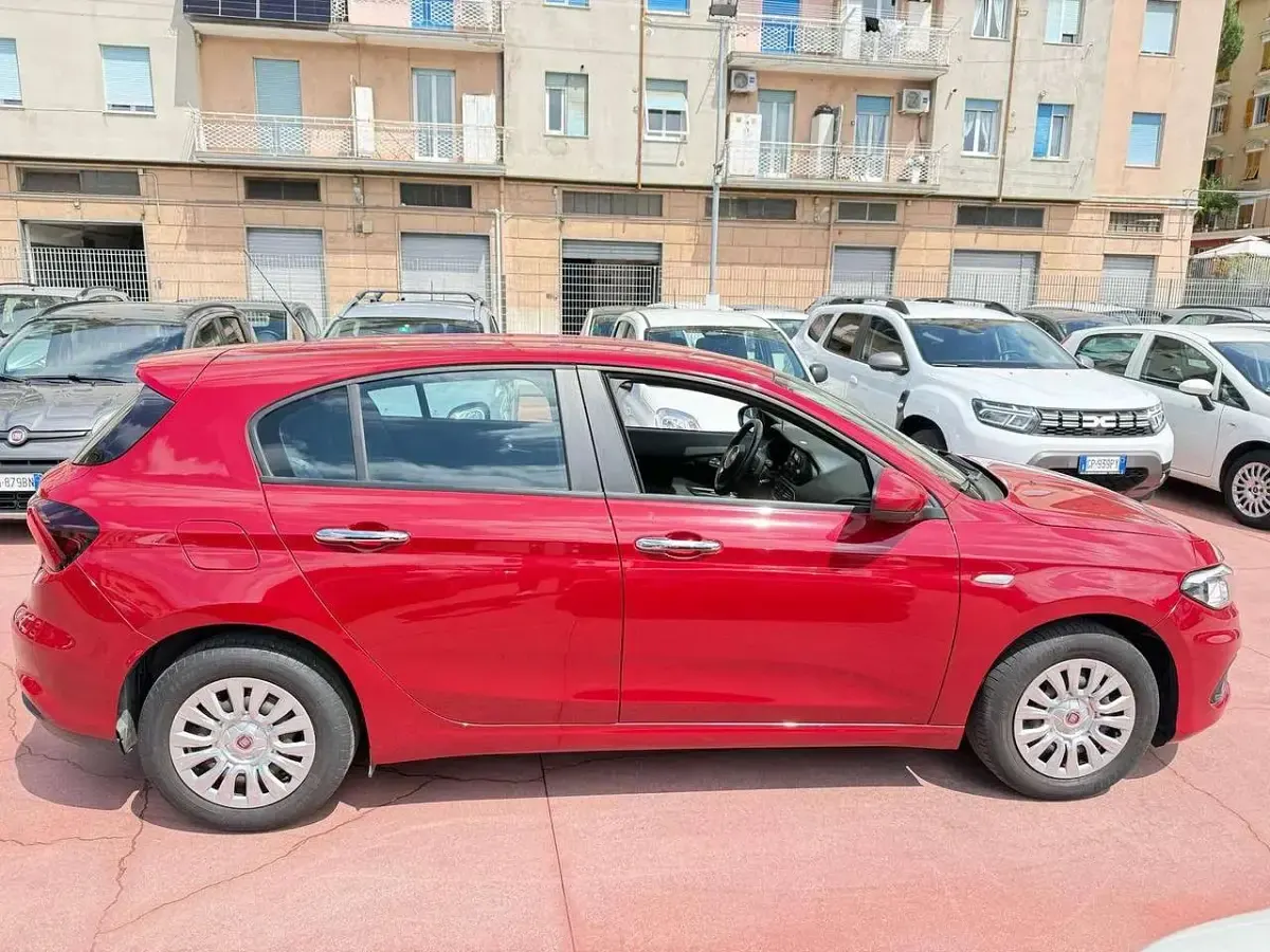 Usata Fiat Tipo Easy 95 CV (69 kW) 2018 Rosso Berlina