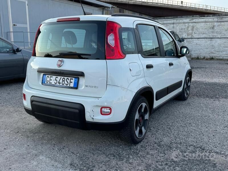 Usata Fiat Panda Cross Cross 70 CV (51 kW) 2021 Bianco Utilitaria
