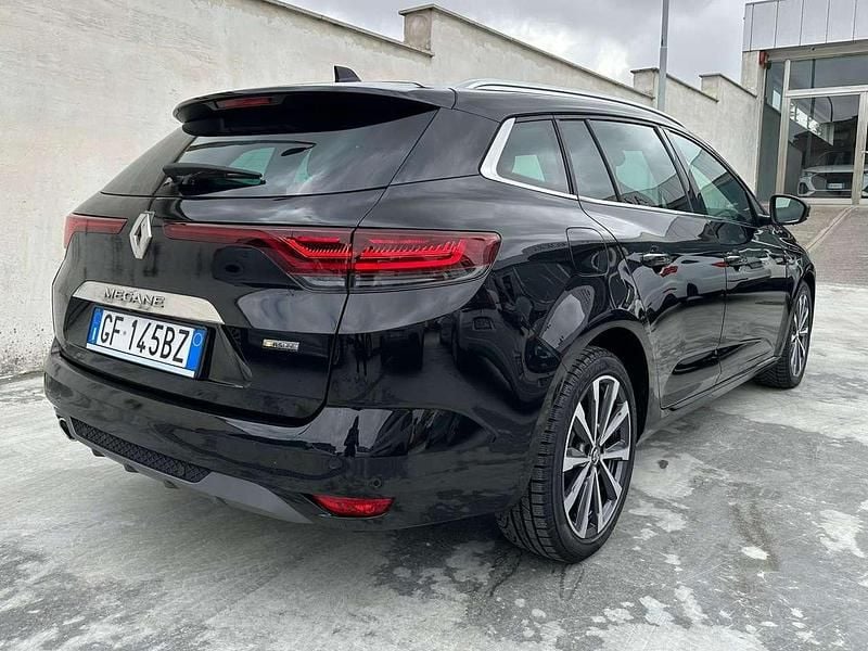 Usata Renault Mégane IV RS Line 116 CV (85 kW) 2021 Nero metallizzato Station wagon