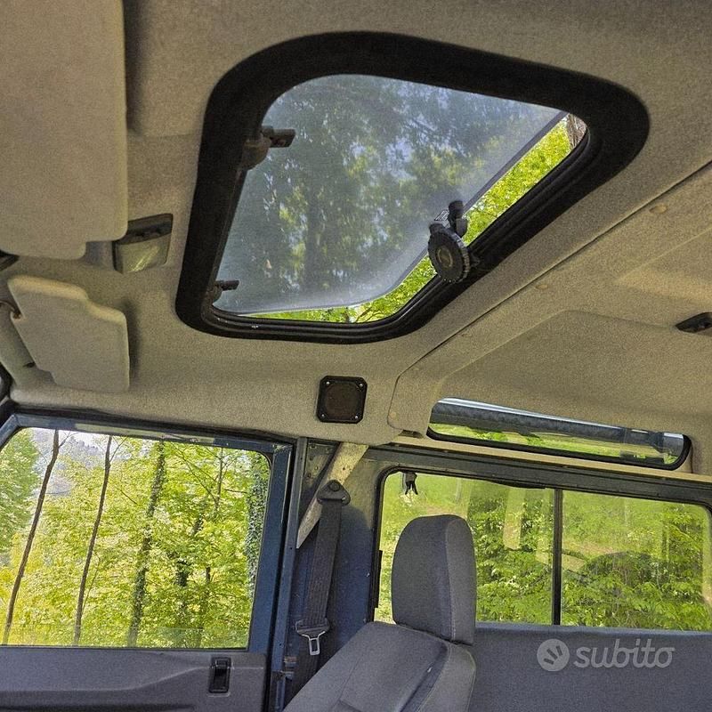 Usata Land Rover Defender 1997 Blu SUV