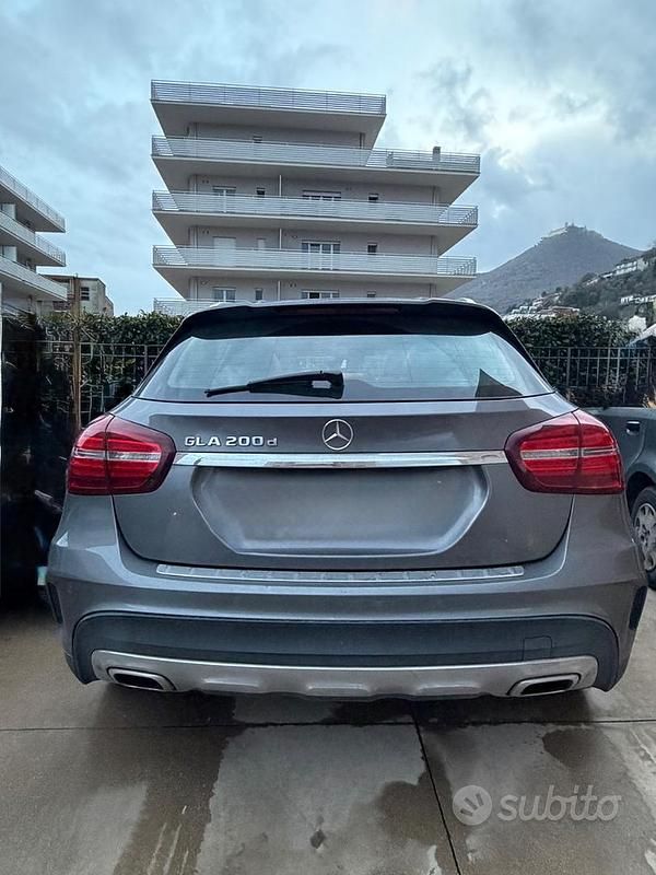 Usata Mercedes GLA200 AMG 2018 Grigio SUV
