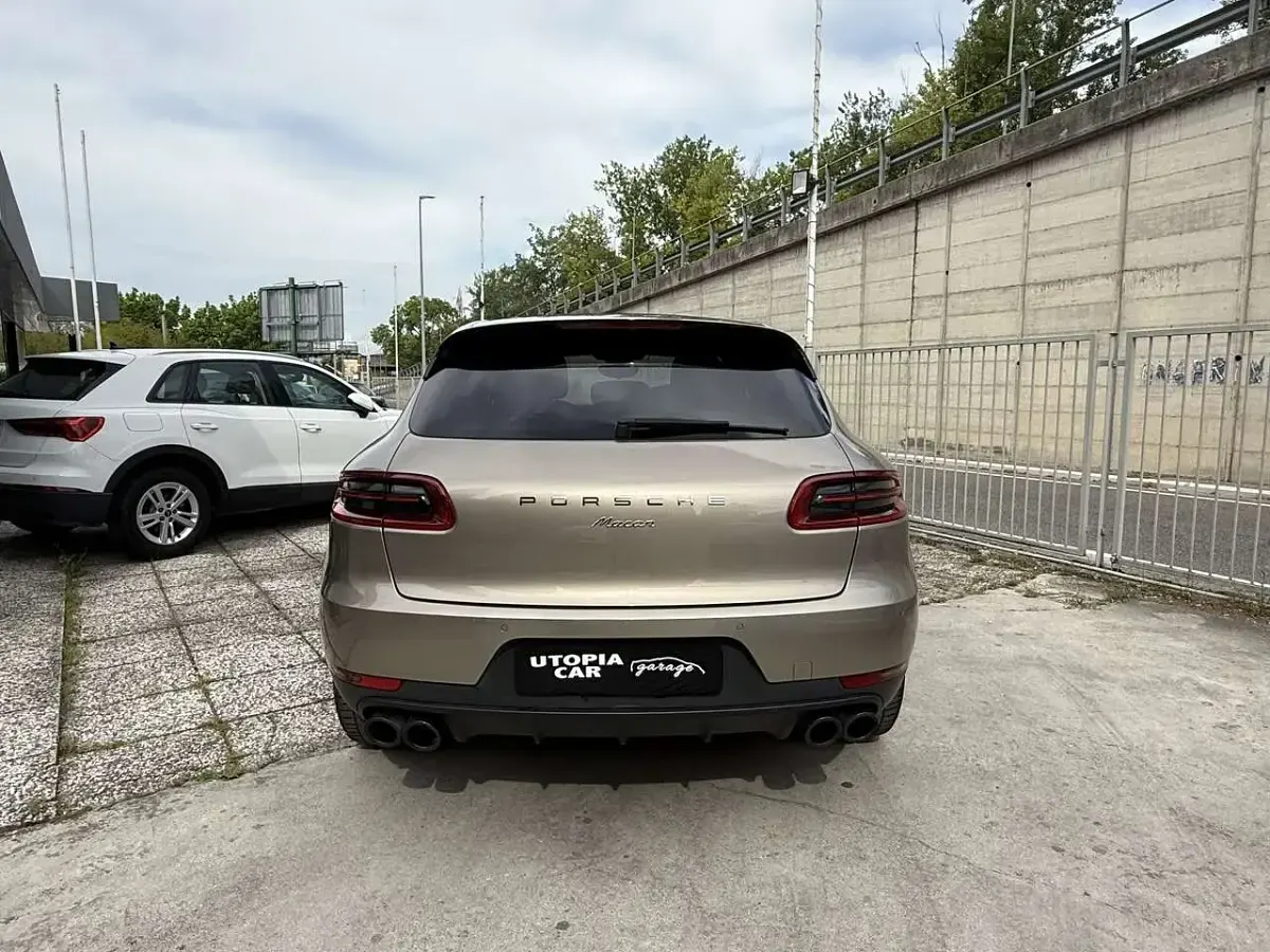 Usata Porsche Macan 252 CV (185 kW) 2017 Beige SUV