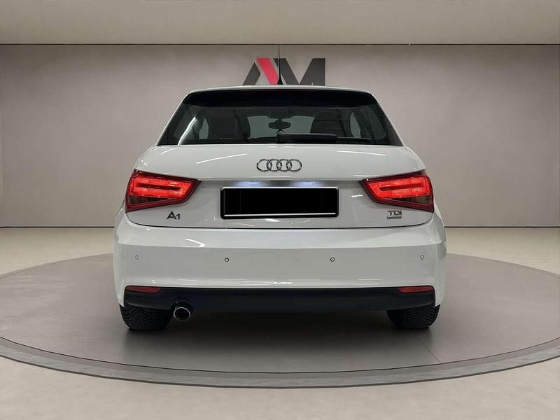 Usata Audi A1 Sportback Ambiente 90 CV (66 kW) 2016 Bianco Utilitaria