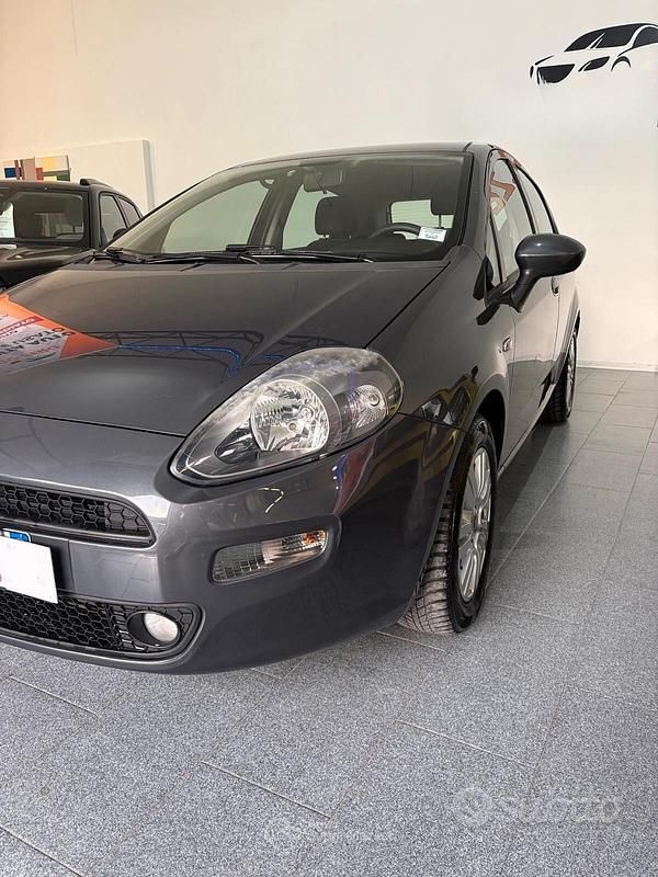 Brugt Fiat Punto Street 95 HK (69 kW) 2016 Grå Hatchback