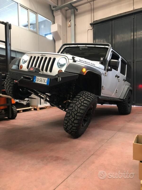 Usata Jeep Wrangler Unlimited Rubicon 200 CV (147 kW) 2013 Grigio SUV