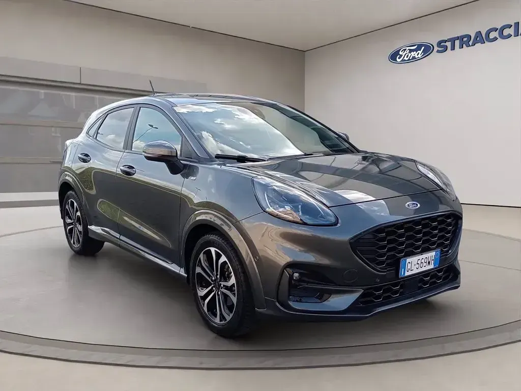 Usata Ford Puma ST-Line 125 CV (91 kW) 2023 Grigio metallizzato SUV