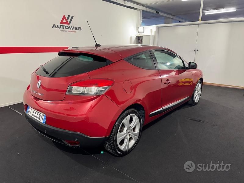 Usata Renault Mégane Coupé Dynamique 2009 Rosso Coupé