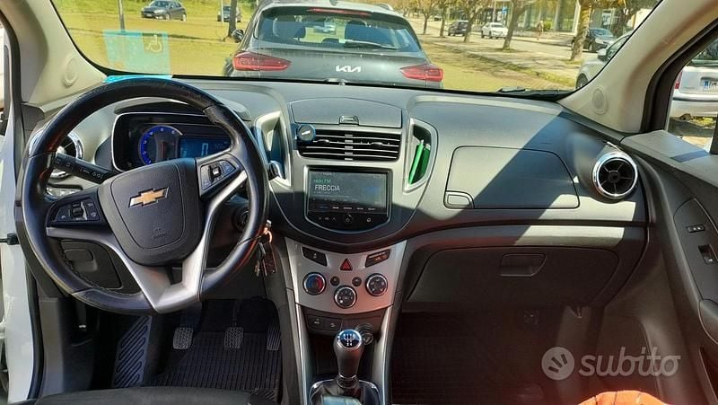 Usata Chevrolet Trax LTZ 131 CV (96 kW) 2013 Bianco SUV