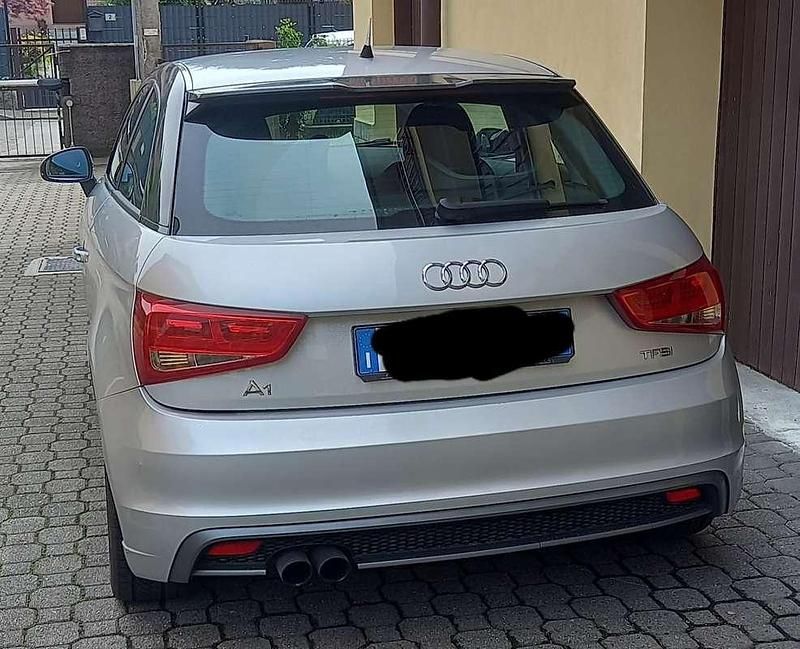 Usata Audi A1 Ambition 122 CV (89 kW) 2011 Berlina