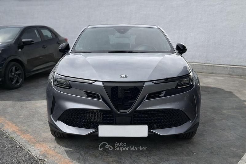 Usata Alfa Romeo GT Junior 136 CV (100 kW) 2025 Gray Pick-up