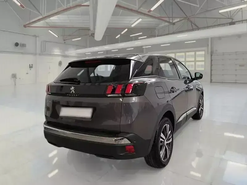 Usata Peugeot 3008 Allure 130 CV (95 kW) 2023 SUV