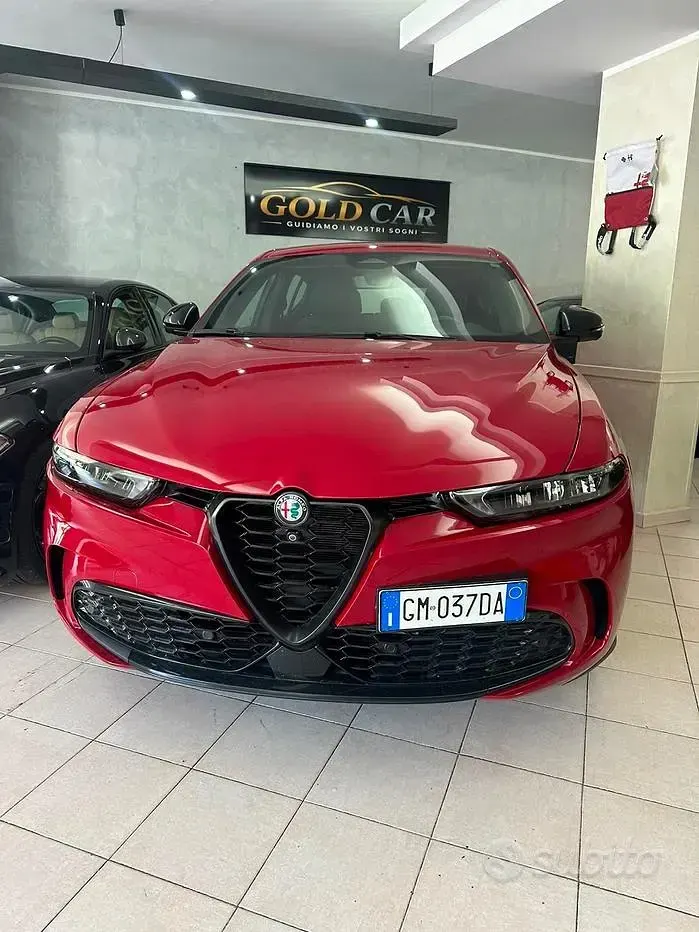 Usata Alfa Romeo Tonale Super 131 CV (96 kW) 2023 Rosso SUV