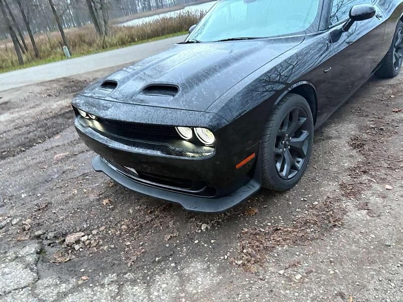 Usata Dodge Challenger 305 CV (224 kW) 2020 Bordeaux Coupé