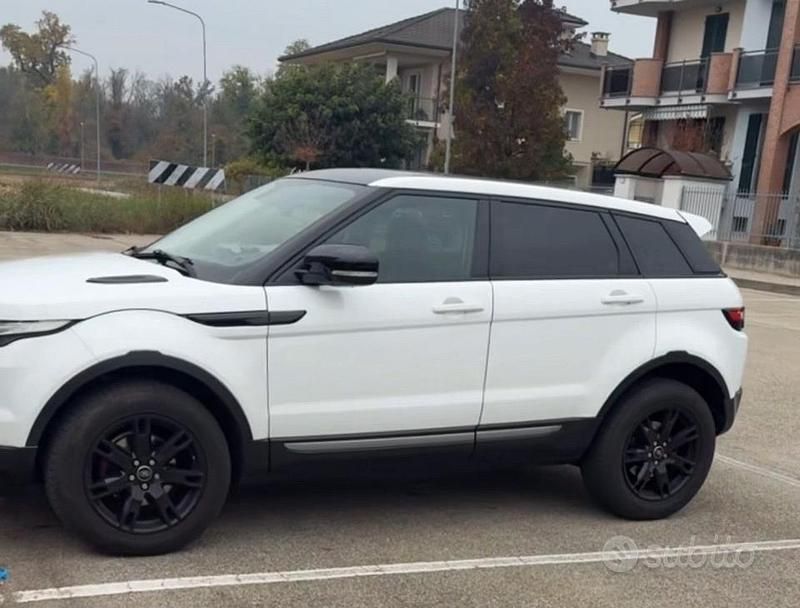 Bianco Usata 2013 Land Rover Range Rover evoque Black Edition Station wagon | 12.000 € - Immagine 1/4