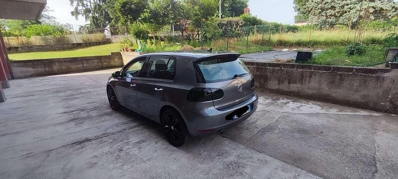 Usata VW Golf VII Comfortline 105 CV (77 kW) 2012 Berlina