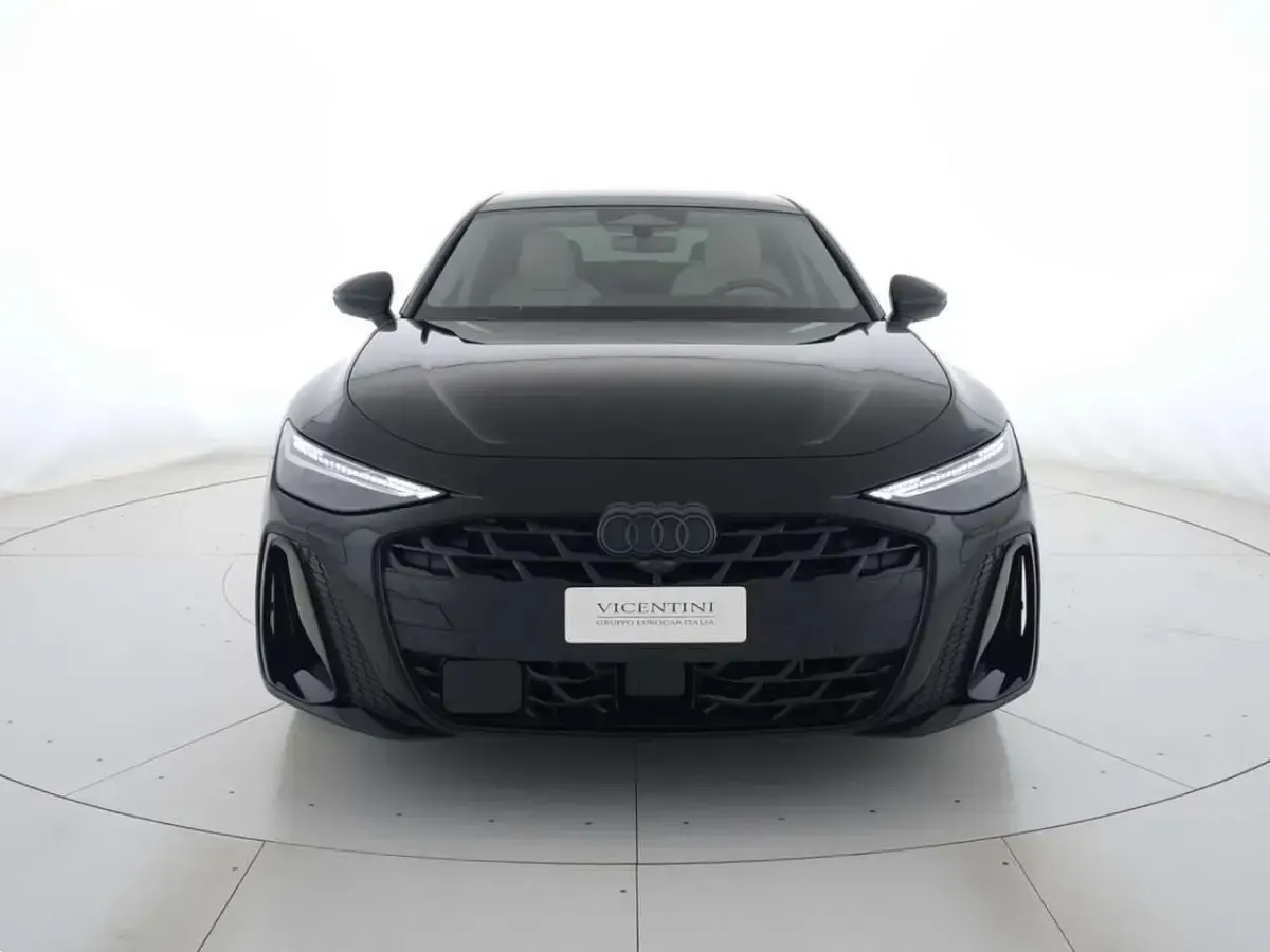Nuova Audi A6 S-Line 367 CV (269 kW) 2026 Nero mito metallizzato Berlina