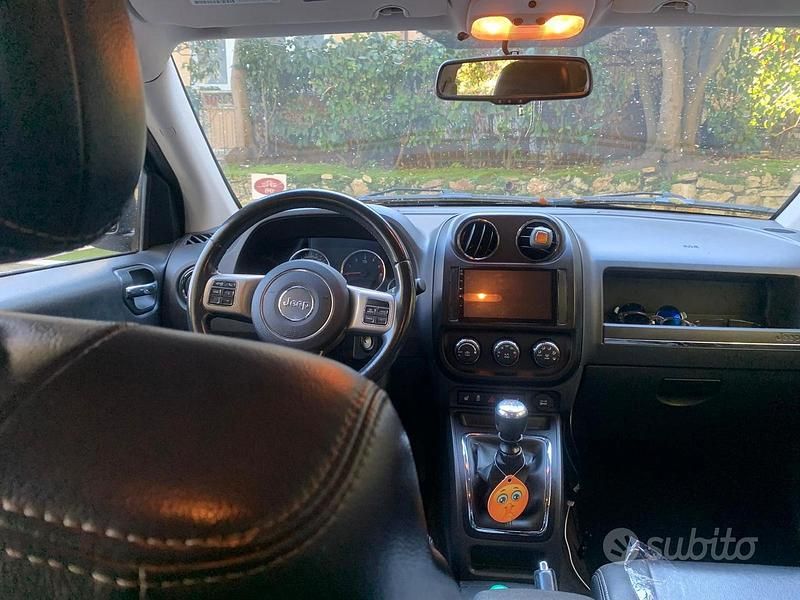 Usata Jeep Compass Limited 136 CV (100 kW) 2012 Nero SUV