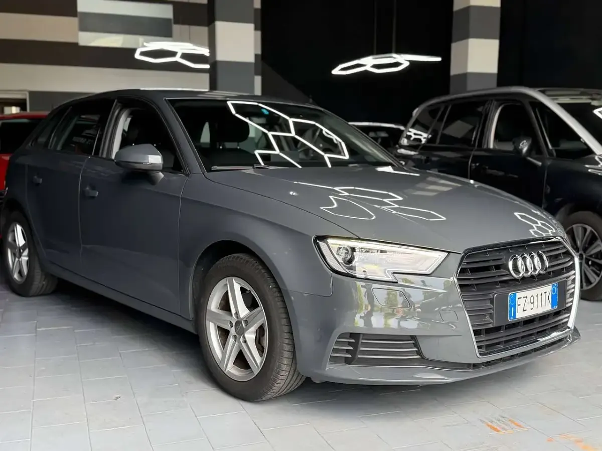 Usata Audi A3 Admired 116 CV (85 kW) 2020 Nardo Berlina