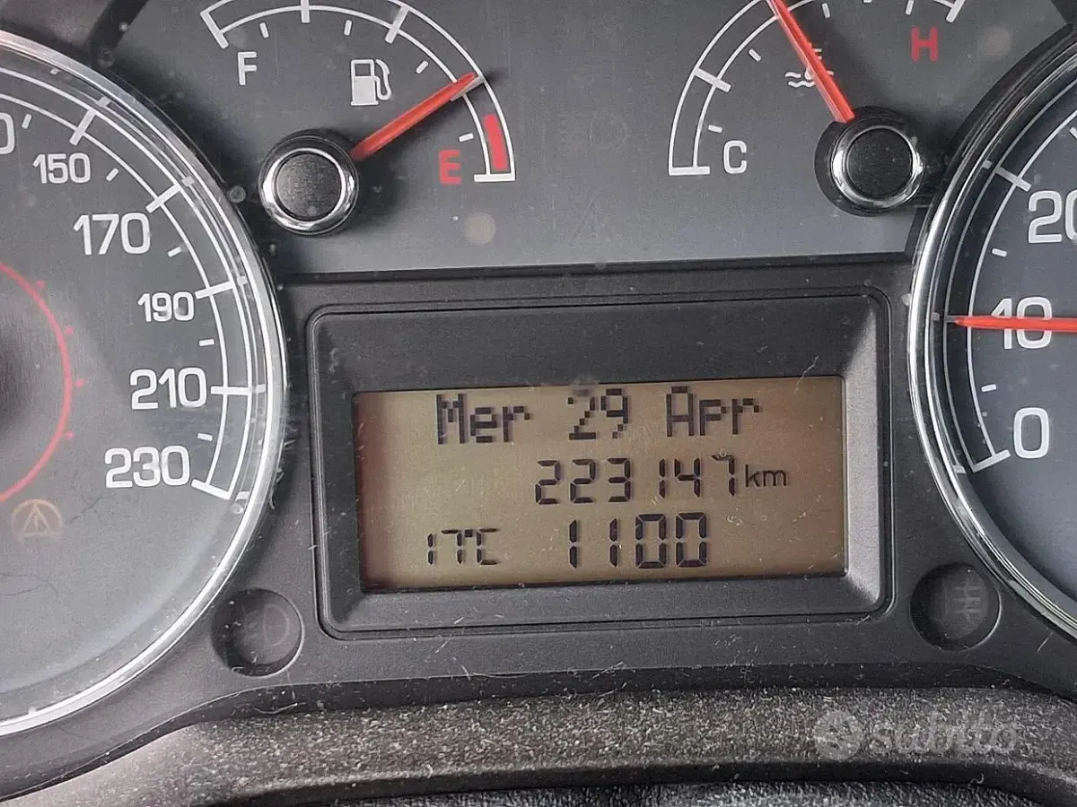 Usata Fiat Grande Punto Active 65 CV (47 kW) 2009 Utilitaria