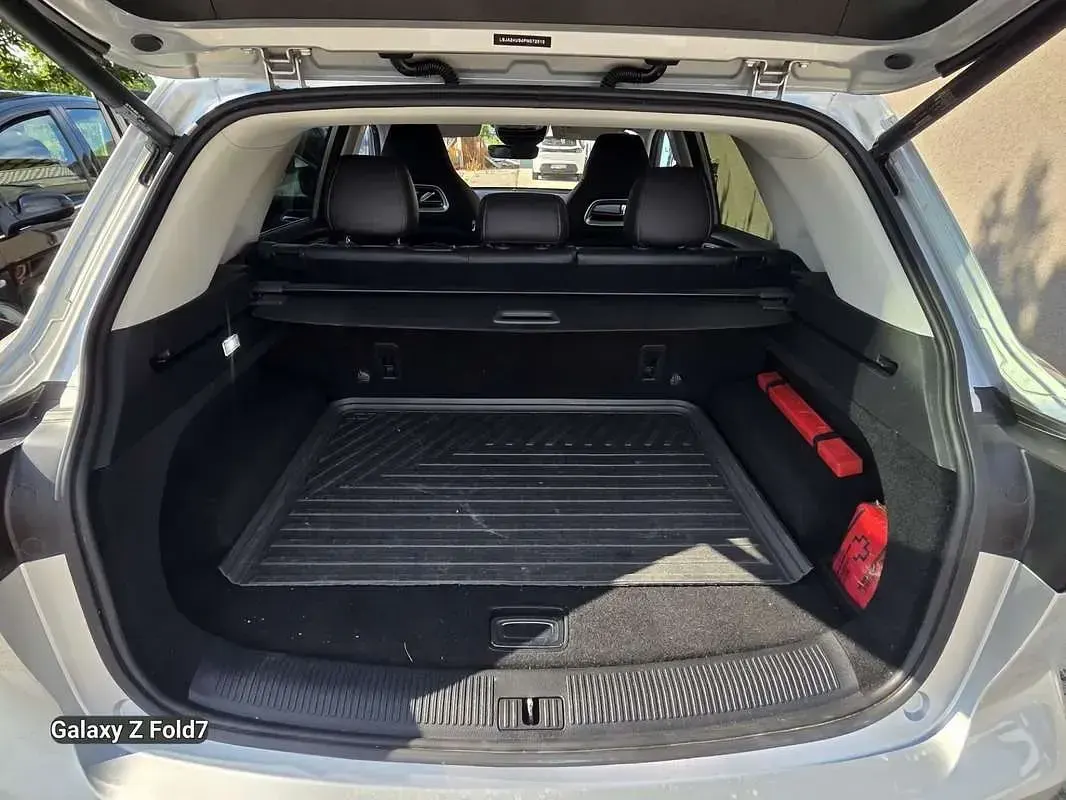Usata MG HS Luxury 162 CV (119 kW) 2023 Grigio SUV
