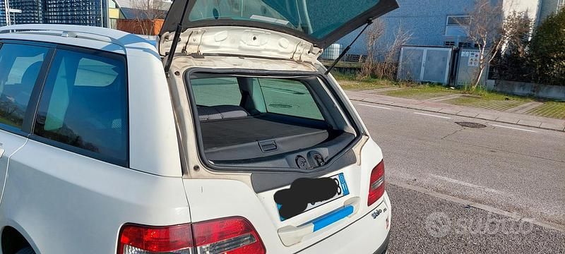 Usata Fiat Stilo Active 116 CV (85 kW) 2005 Bianco Station wagon