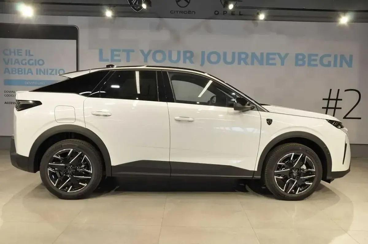 Nuova Peugeot 3008 GT 145 CV (106 kW) 2026 Other SUV