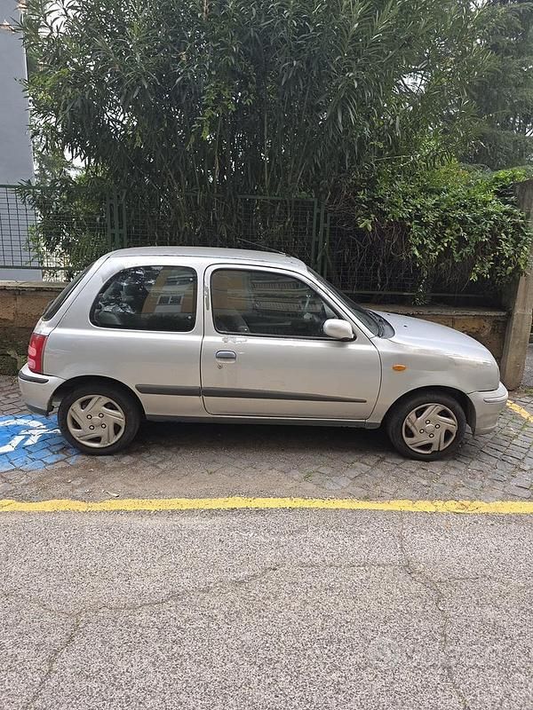 Usata Nissan Micra 2002 Utilitaria