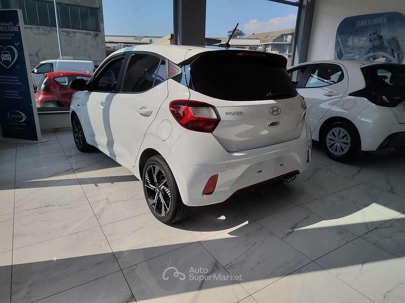 Usata Hyundai i10 N Line 80 CV (58 kW) 2025 Atlas white Utilitaria